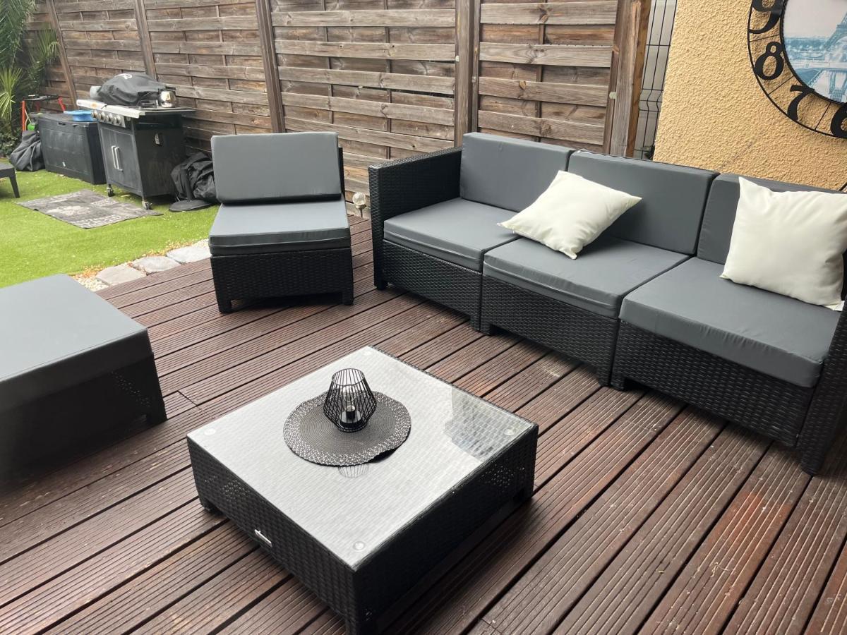 Havre De Paix Avec Jardin Et Terrasse